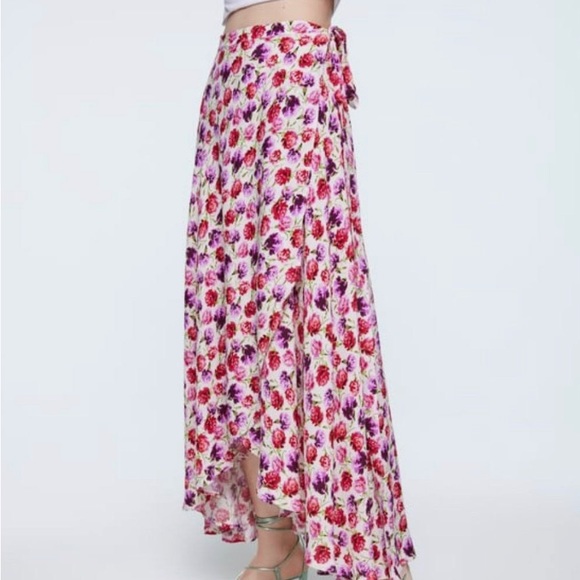 Zara Pink Floral Wrap Ruffle Maxi Sarong Skirt, Size XL - Picture 2 of 4